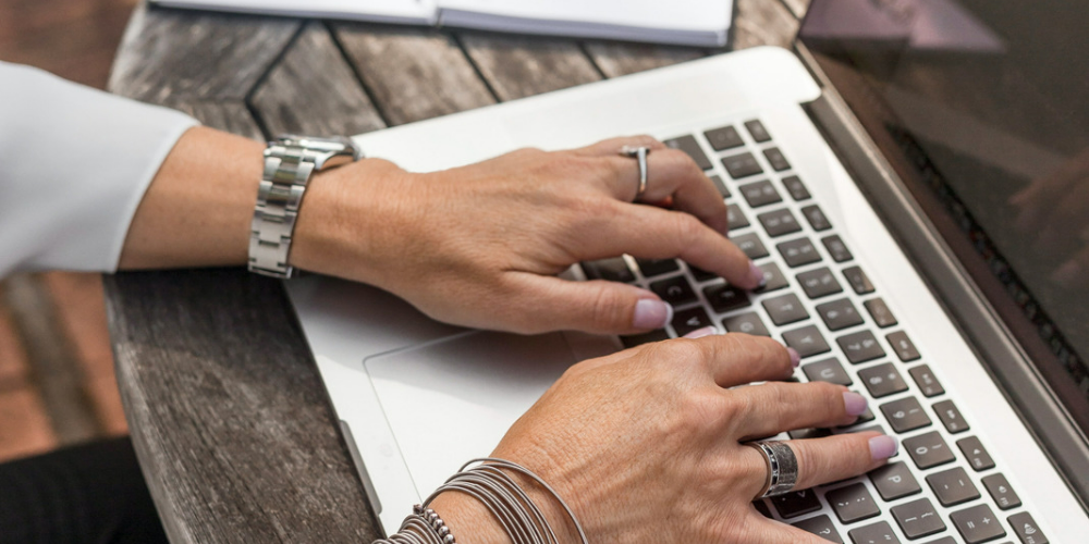 How to use clients' testimonials to grow your coaching business